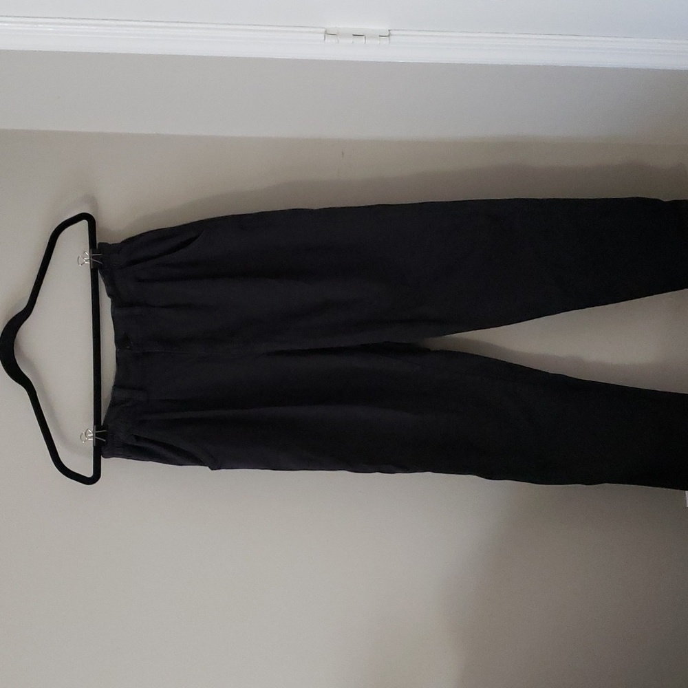 American Eagle (AE) Mom Pants